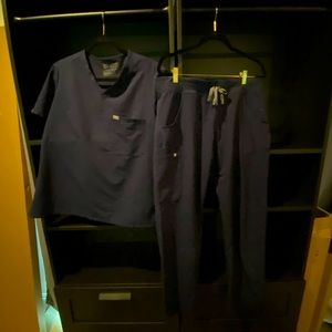 Figs Black L Casma and L Zamora Joggers